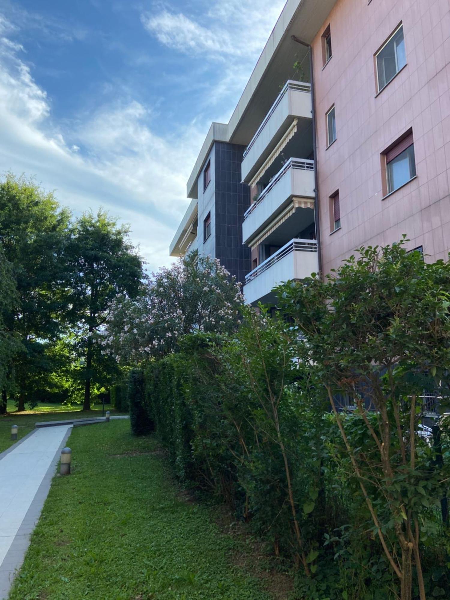 Casa Rino- Rho Fiera Διαμέρισμα Εξωτερικό φωτογραφία